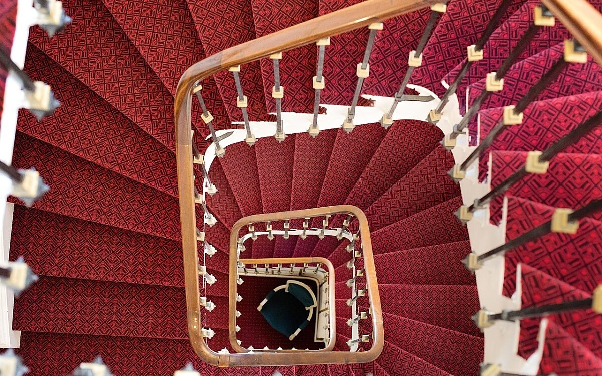 Winding staircase 1434078 1280 Winding staircase 1434078 1280